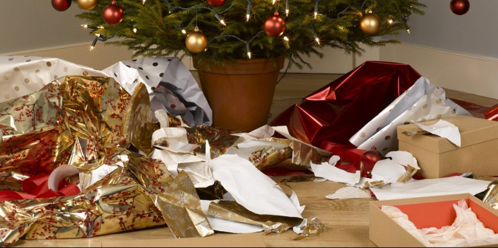 How to Dispose of Your Holiday Waste: Types of Holiday Waste